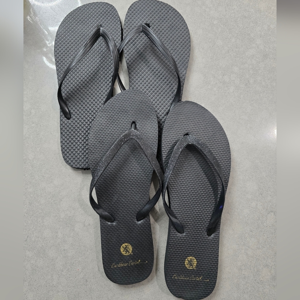 Two Piece Black Flip Flop Bundle​